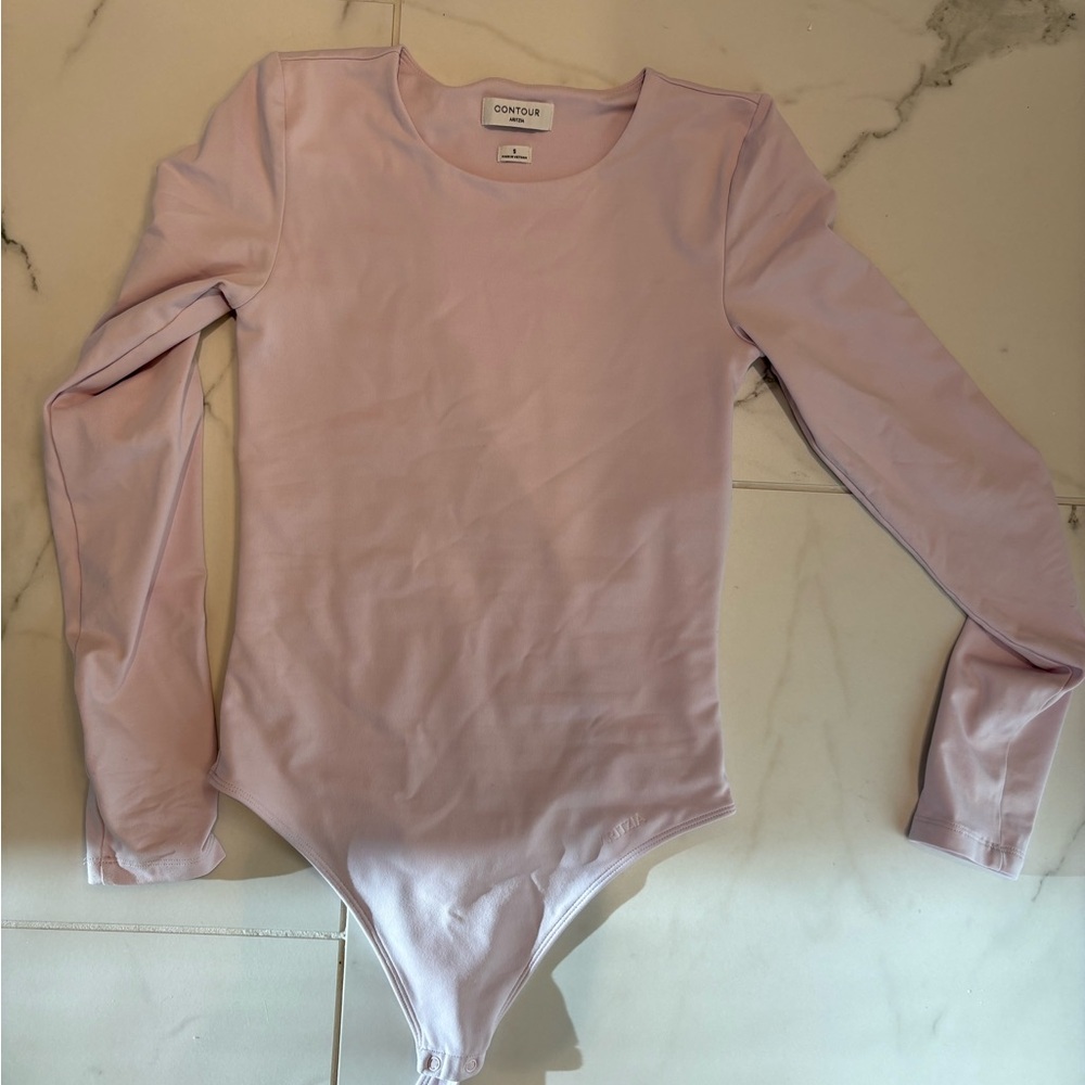 Aritzia Contour Long Sleeve Light Pink Bodysuit